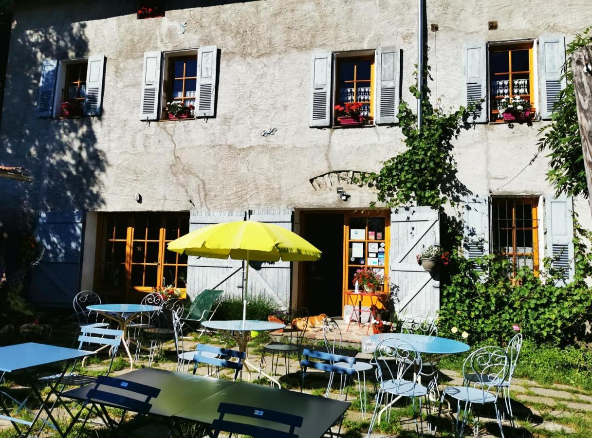 Gite D'Etape Auberge De L'Ardoisiere Jausiers Dış mekan fotoğraf
